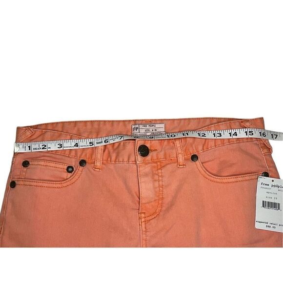 NWT Free People peach colored jeans - M - Picture 7 of 8